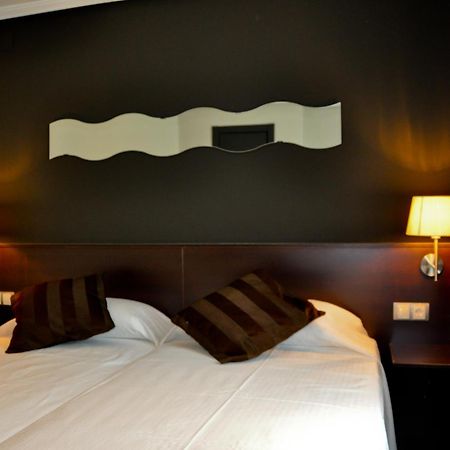 Hostal La Rotonda Ourense Eksteriør bilde