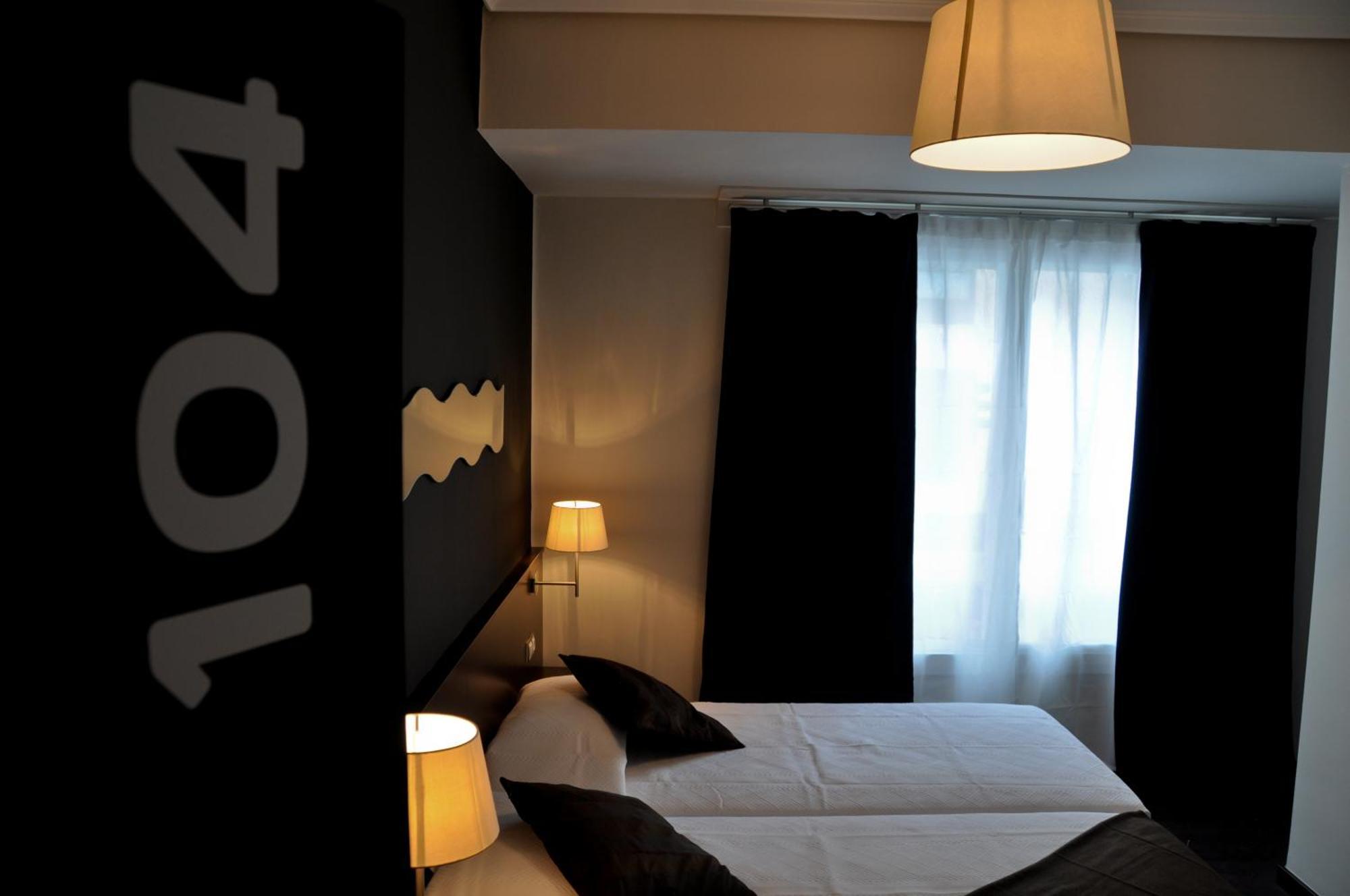 Hostal La Rotonda Ourense Eksteriør bilde