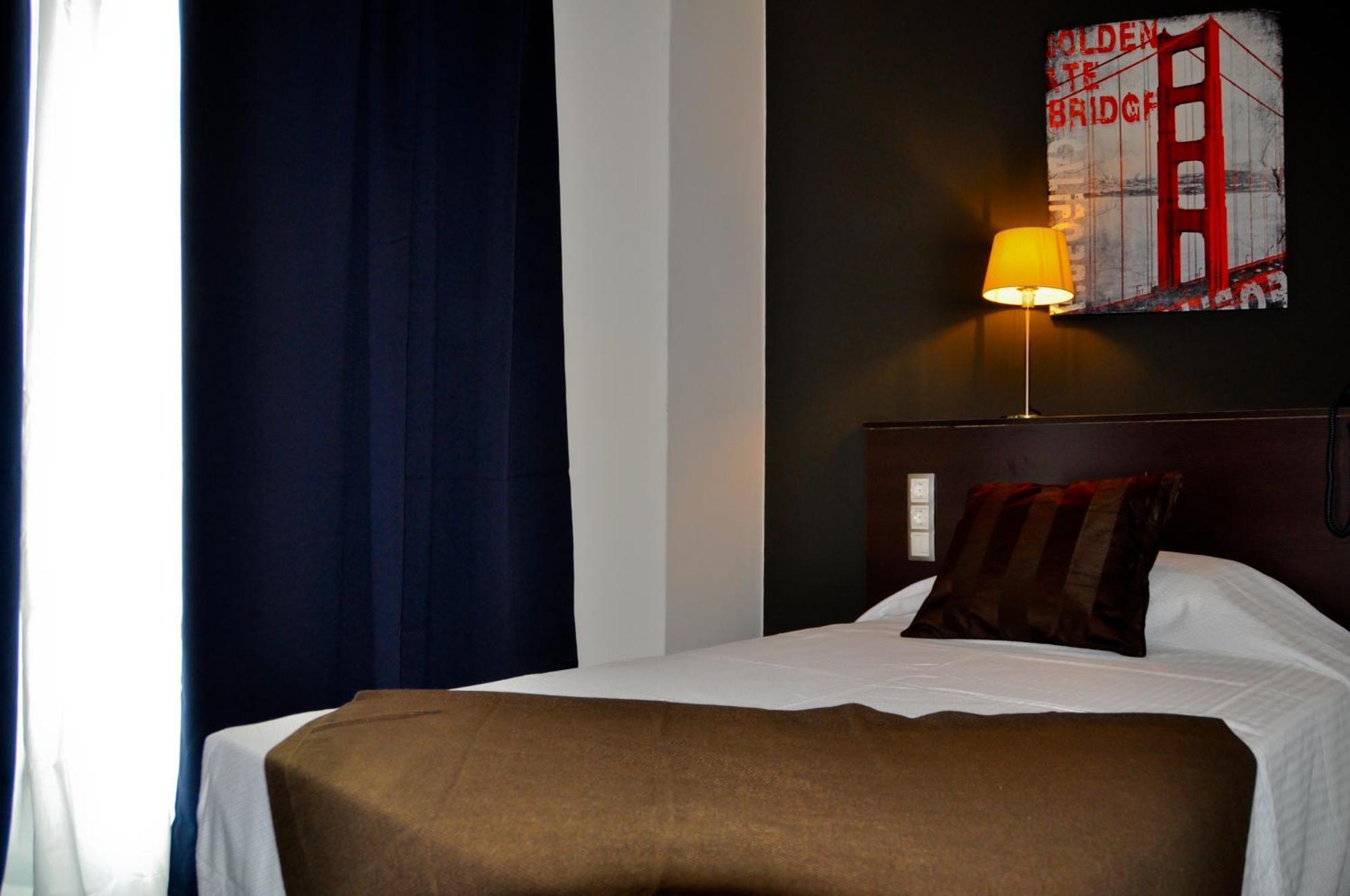 Hostal La Rotonda Ourense Eksteriør bilde